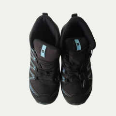 Imagen de ZAPATILLAS - SALOMON - TALLE AR 33 - NEGRO Y CELESTE