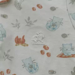 OSITO - BABYCOTTONS - TALLE RN - BLANCO MOTIVO GATITOS - comprar online