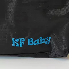 ORGANIZADOR PAÑALES - KF BABY - MEDIDAS 24CM X 14CM X 18CM - PARA BOLSO MATERNAL NEGRO en internet