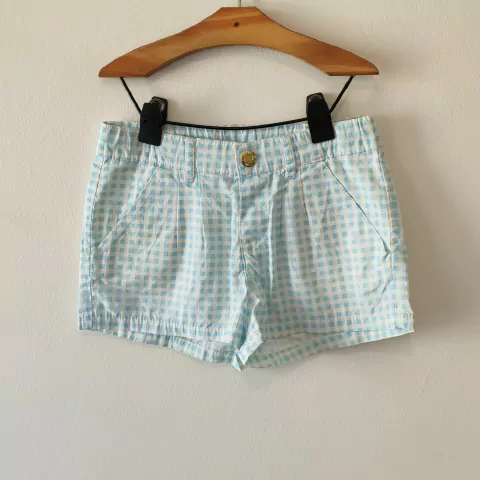 SHORT - H&M - TALLE 6 A 7 AÑOS - A CUADROS BLANCO Y CELESTE