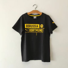 REMERA - PUMA - TALLE 7 A 8 AÑOS - NEGRO CON LEYENDA BORUSSIA DORTMUND - comprar online