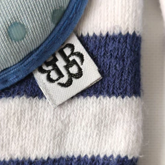 RODILLERAS PARA BEBÉS - BELLA TUNNO - TALLE 0 A 3 MESES - A RAYAS AZUL Y BLANCO - PilchaGo