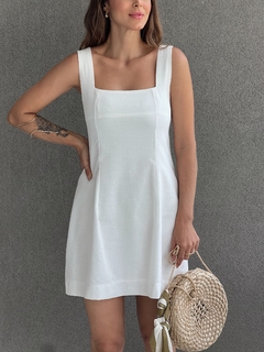 Vestido Basic - Branco na internet