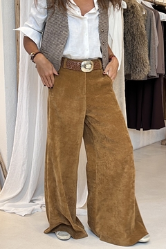 PANTALON MALIBU CORDEROY FW25 CAMEL - comprar online