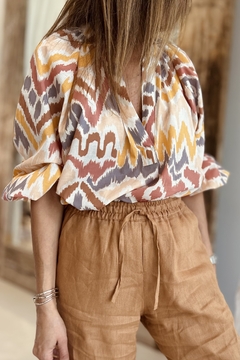 BLUSA BALI PRINT MULTICOLOR - comprar online