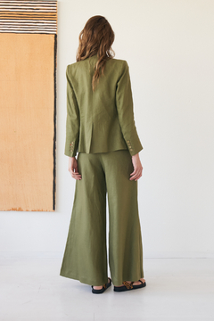 BLAZER EMILY LINO VERDE MILITAR en internet