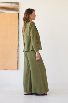 PANTALON MALIBU LARGO LINO VERDE MILITAR - tienda online