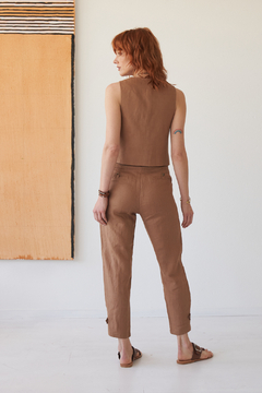 PANTALON JAMES LINO TOSTADO en internet