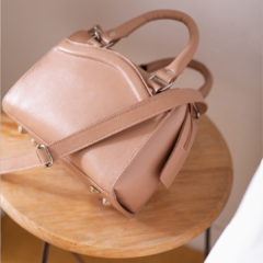 Serafina mini nude