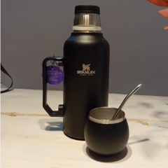 TERMO TAPA MATE Y BOMBILLA 1.3L NEGRO