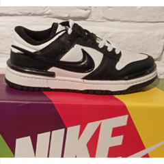 DUNK LOW TWIST 3D negro/blanco