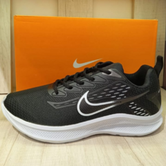 DEPORTIVAS ZOOM N/B