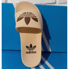 OJOTAS CHINELAS AD beige en internet