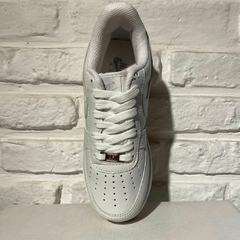 AIR FORCE 1 BASE SUELA en internet