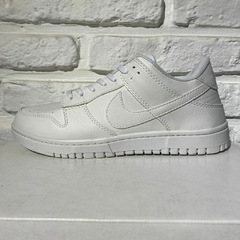 DUNK LOW SB blanco