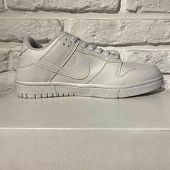 DUNK LOW SB blanco - comprar online