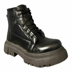 BORCEGO DE PLATAFORMA ART - 470 NEGRO - valtino