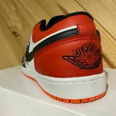 JORDAN LOW rojo - valtino