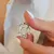 Anillo Plata círculos micropavé en internet
