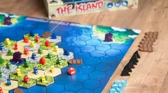 The Island en internet
