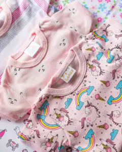 Pack x 6 Body Manga Corta Nena Estampados Surtidos - sassykids