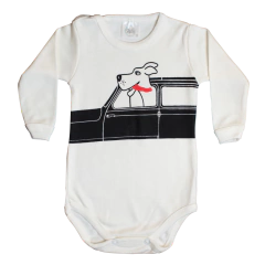 Body Frances Perro en Auto en internet