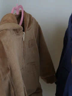Imagen de Conjunto Aspen Campera + Pantalon Corderoy con Plush Marron