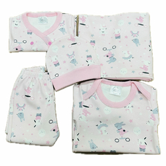 Ajuar Nacimiento 5 piezas + Caja de regalo Conejita Beige/Rosa - comprar online