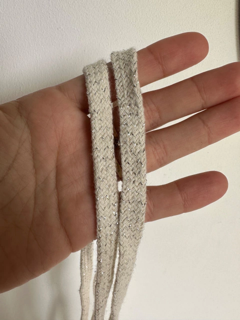 Cordones con Lurez 1,10