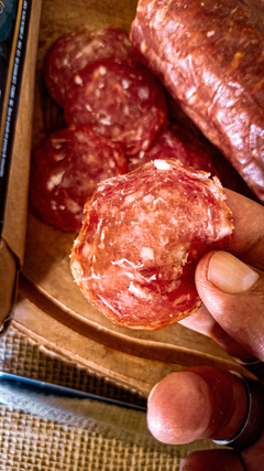 Salame colonial 300gr aprox na internet