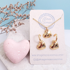 Conjunto Só Love Gold na internet