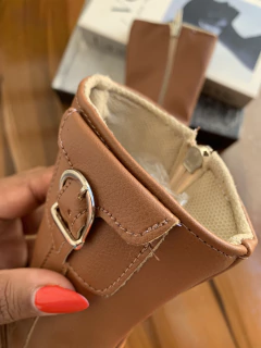 Coturno cano médio caramelo - Mariana Store KIDS