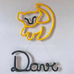 Porta Maternidade Tricotin Davi + Rei Leão
