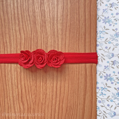 Faixa Slim Floral Rosinhas Vermelha