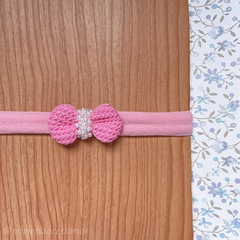 Faixa Slim Básica Laço Crochê Rosa