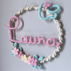 Porta Maternidade Tricotin Laura + Arco Macramê + Flores e Passarinho - comprar online