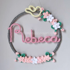 Porta Maternidade Tricotin Rebeca + Aro + Flores - comprar online