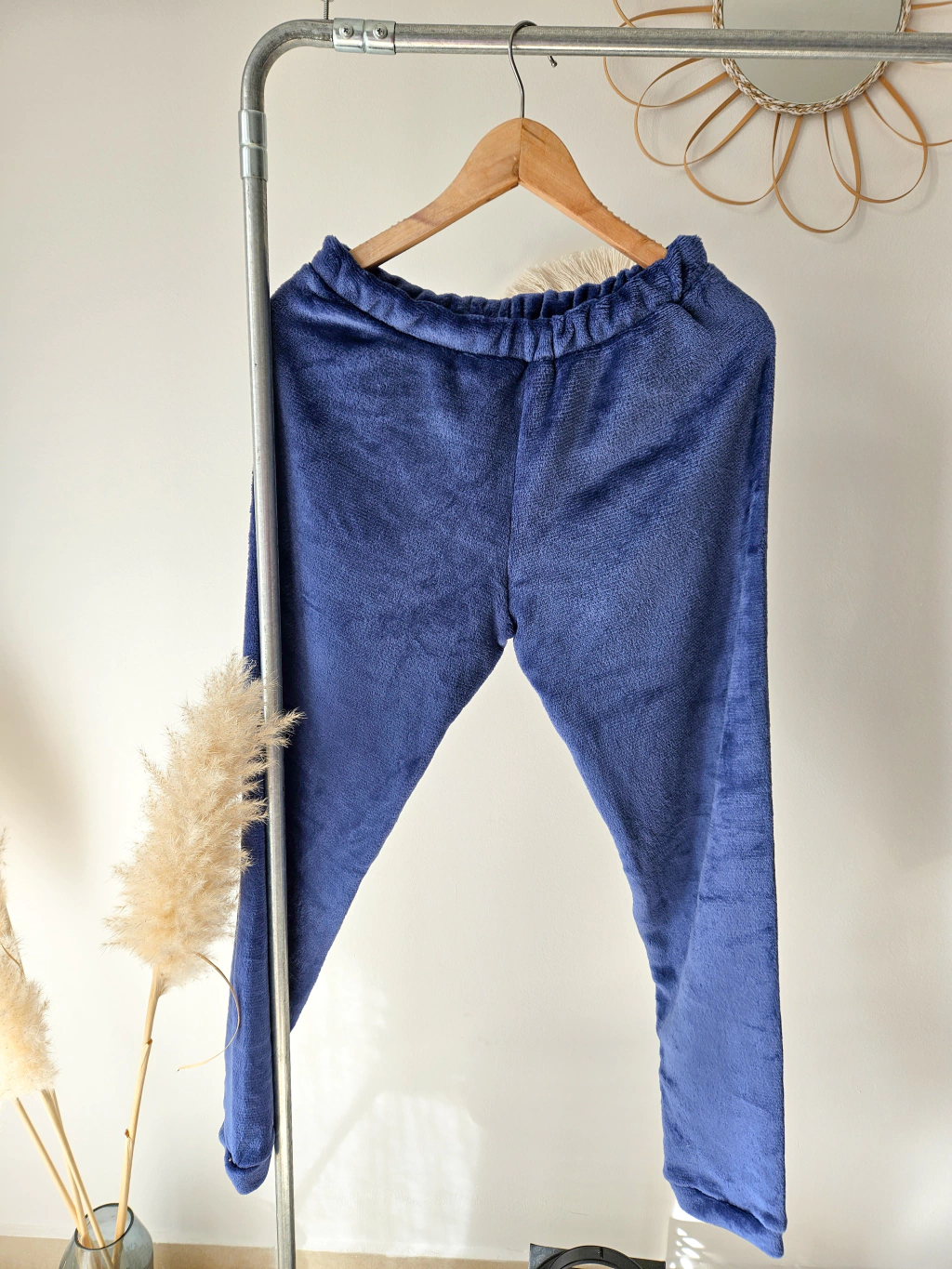 Pantalon basico azul polar soft