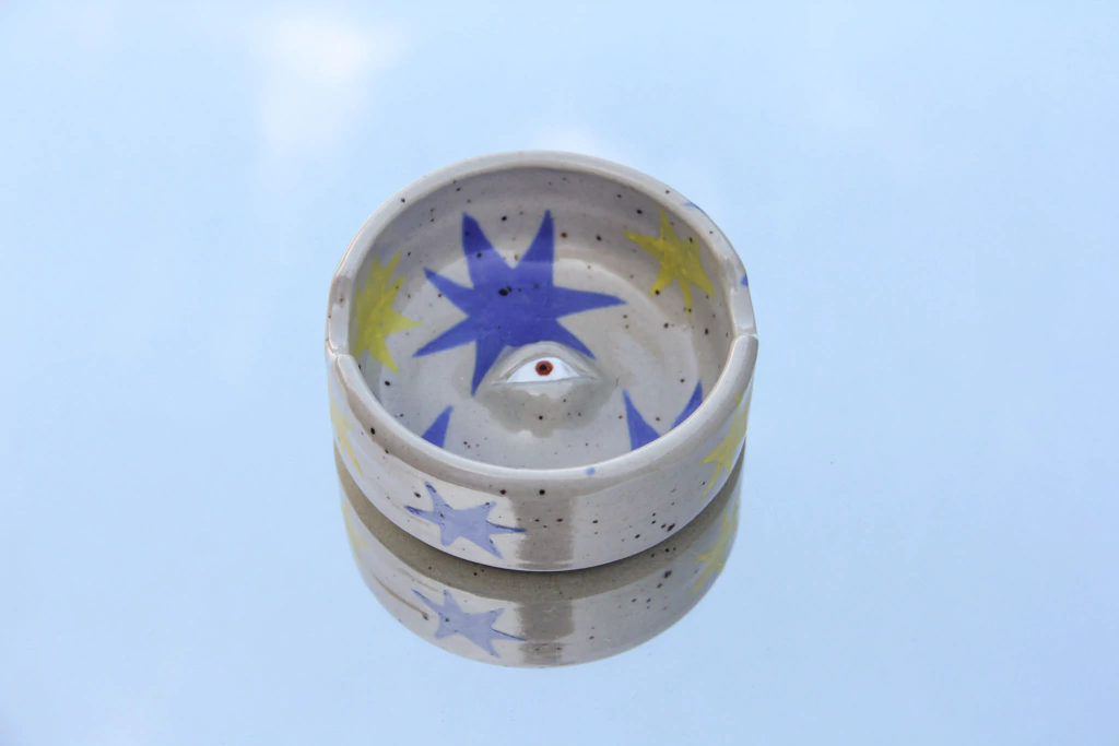 cinzeiro estrela