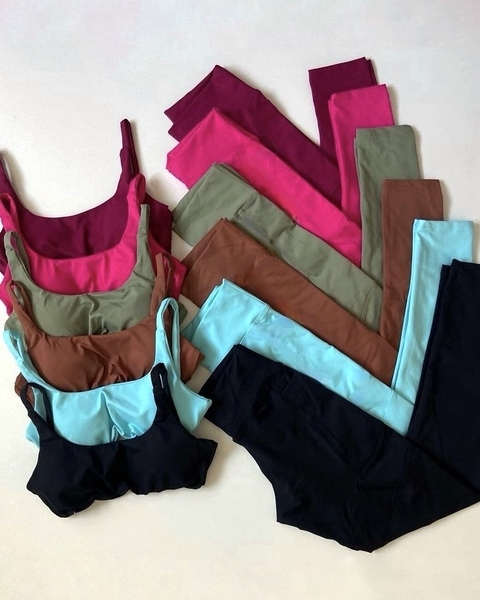 CONJUNTO LEGGING EM CORES