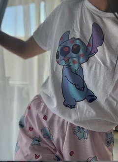 PIJAMA LARGO STITCH CORAZONES - comprar online
