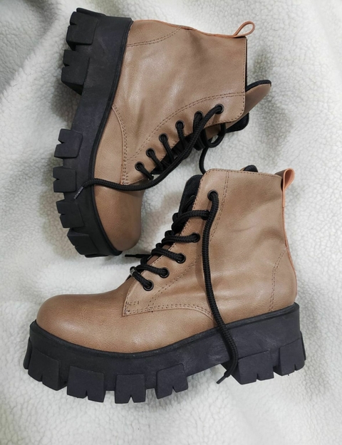BORCEGOS pria MARRON