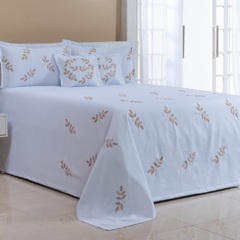 KIT COBRE LEITO CASAL QUEEN BELISSÍMA 07 PEÇAS PIQUET BORDADA - BRANCO COM BEGE