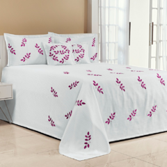 KIT COBRE LEITO CASAL PADRÃO BELISSÍMA 07 PEÇAS PIQUET BORDADA - PINK