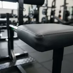 Maquina Para Pantorrillas Sentado Gym - FARU FITNESS