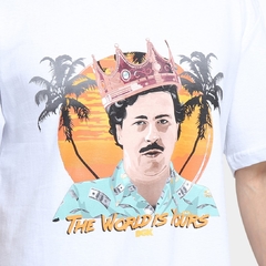 Camiseta DGK World Is Yours Pablo Escobar - 515013