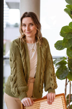 Cardigan Trança Feito à mão - comprar online