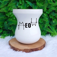 Cuia de Madeira Imbuia Bago Gravação " Meow " Branco n40 - comprar online