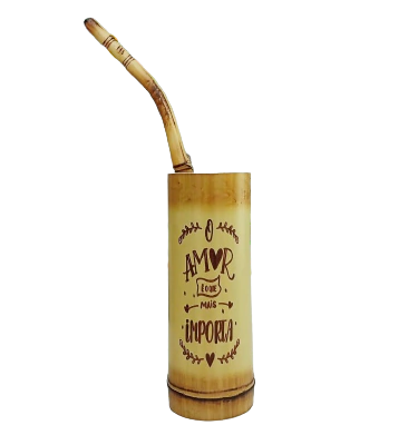 Cuia Tererê de Bambu + Bomba com Gravação " O amor é o que mais importa "