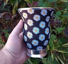 Cuia Baixa Forrada " Flor branca fundo preto "